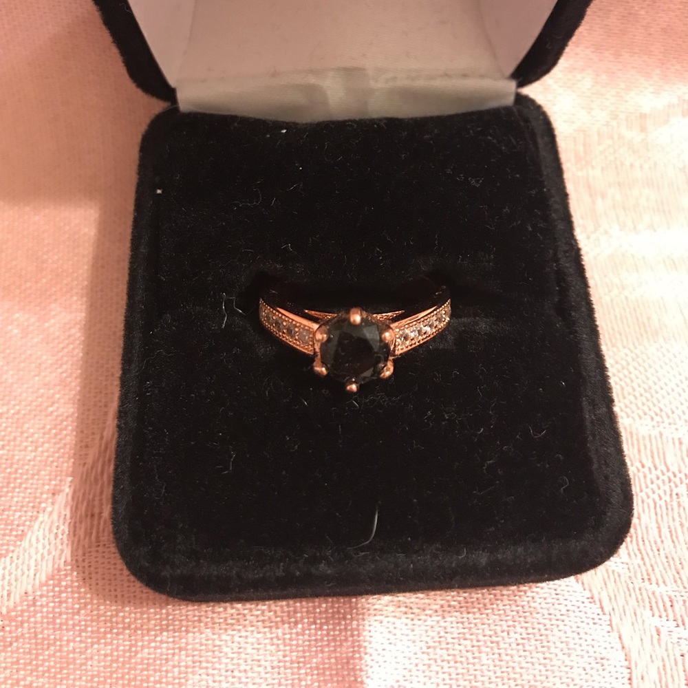 Black onyx ring